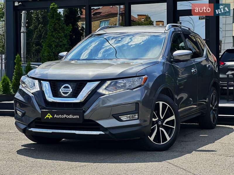 Nissan Rogue (2018)