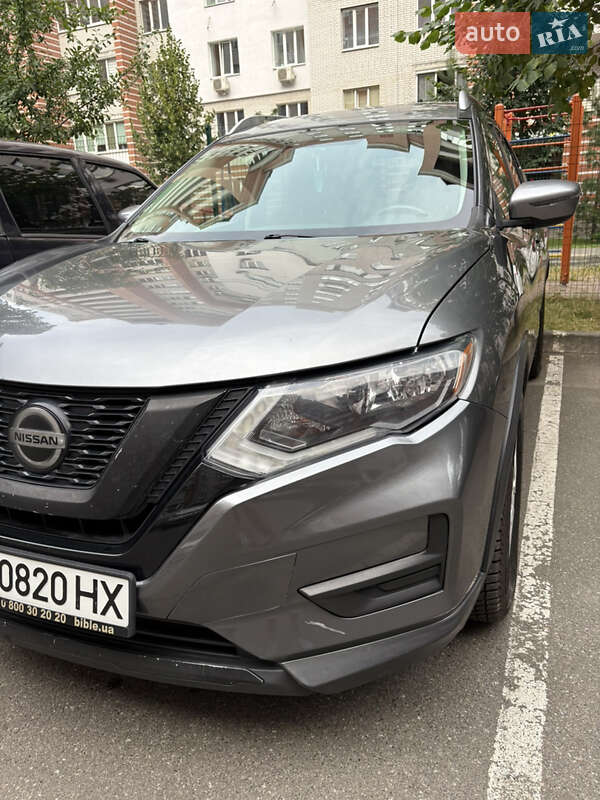Nissan Rogue (2018)