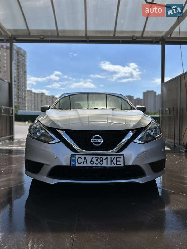 Nissan Sentra (2017)