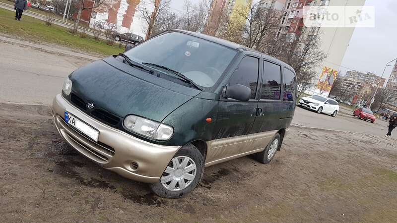 Nissan Serena (1997)