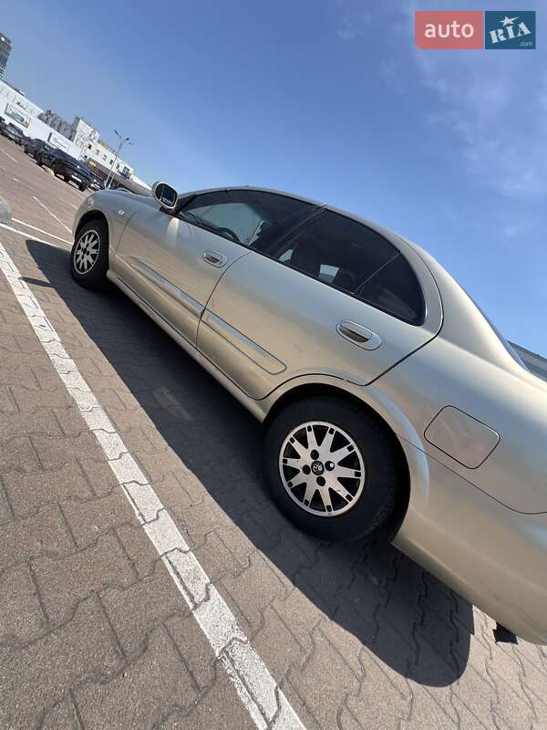 Nissan Sunny (2007)