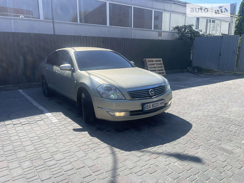 Nissan Teana (2006)