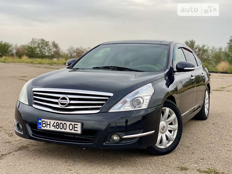 Nissan Teana (2010)