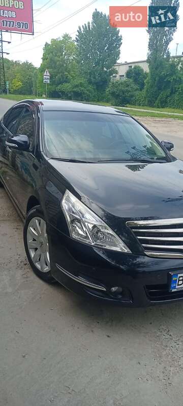 Nissan Teana (2010)