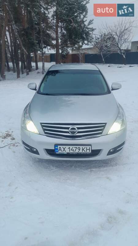 Nissan Teana (2008)