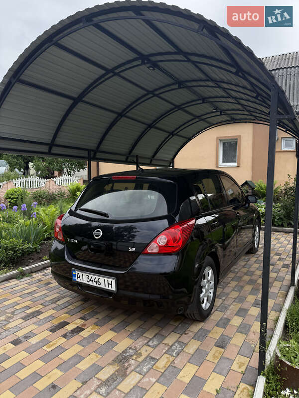 Nissan Tiida (2008)