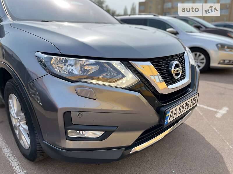 Nissan X-trail (2018)