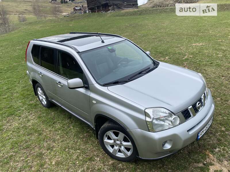 Nissan X-trail (2007)