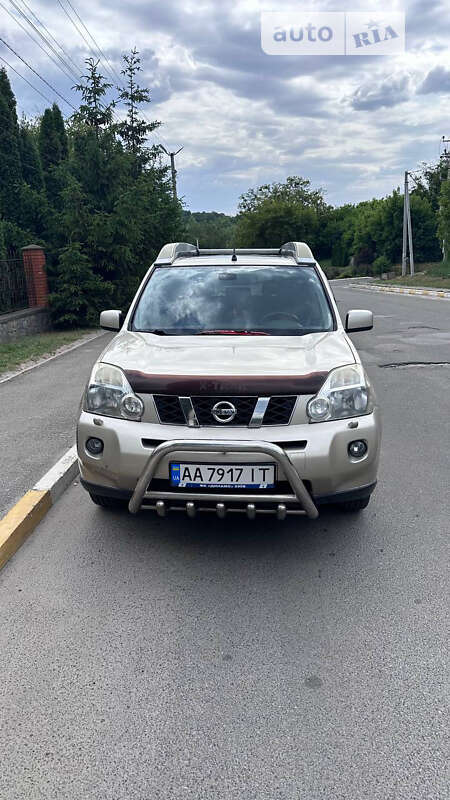 Nissan X-trail (2009)
