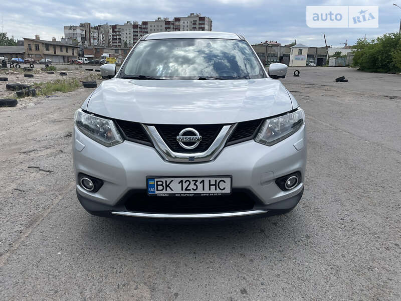 Nissan X-trail (2014)