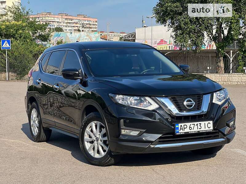 Nissan X-trail (2020)