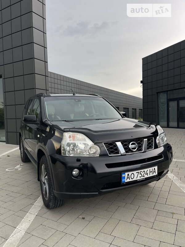 Nissan X-trail (2009)