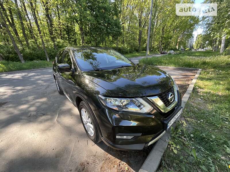Nissan X-trail (2017)