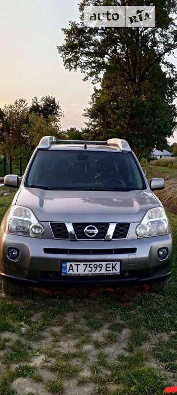 Nissan X-trail (2008)