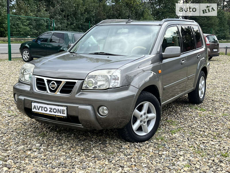 Nissan X-trail (2001)