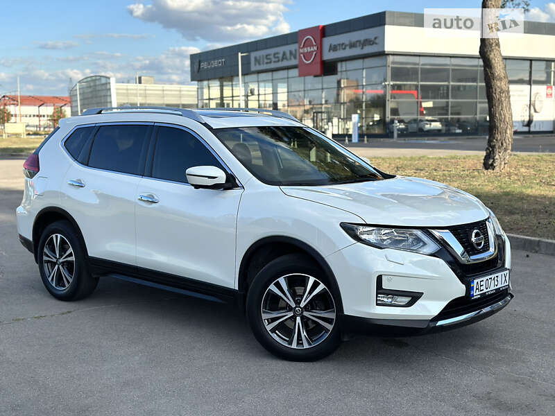 Nissan X-trail (2018)