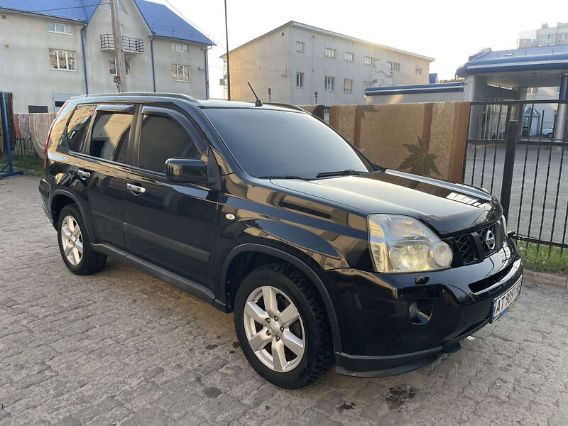 Nissan X-trail (2007)