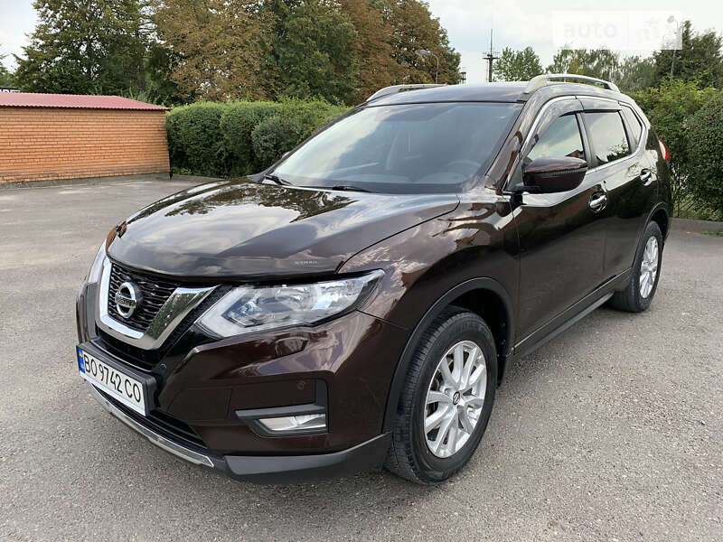 Nissan X-trail (2020)