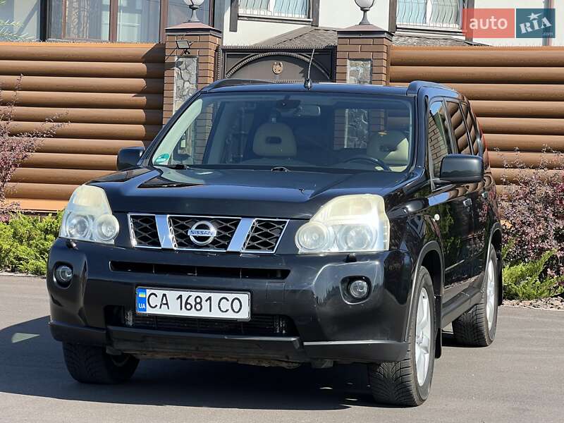 Nissan X-trail (2008)