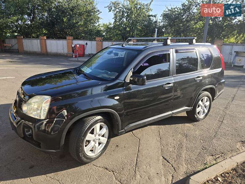 Nissan X-trail (2008)