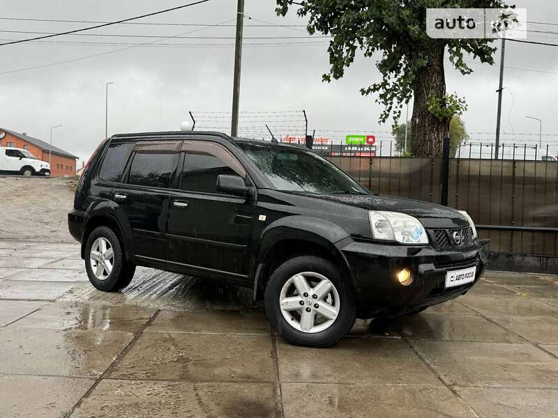 Nissan X-trail (2006)