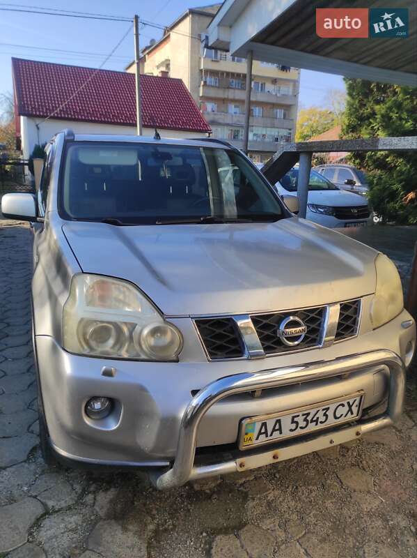 Nissan X-trail (2007)