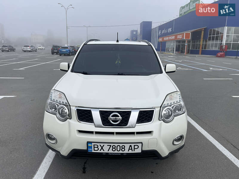 Nissan X-trail (2013)