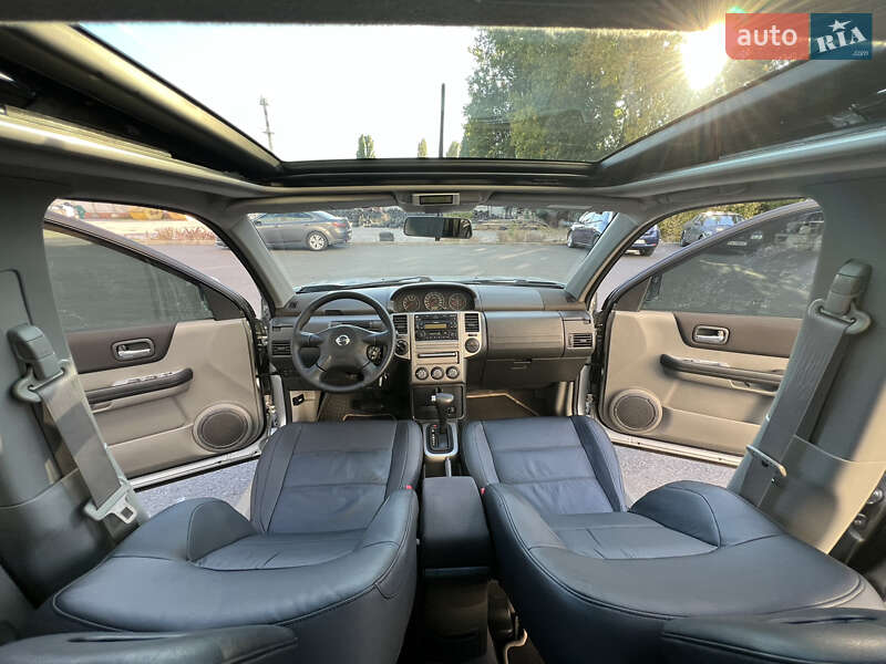 Nissan X-trail (2004)