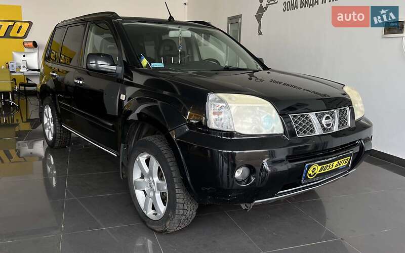 Nissan X-trail (2005)