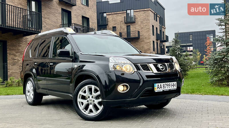 Nissan X-trail (2012)