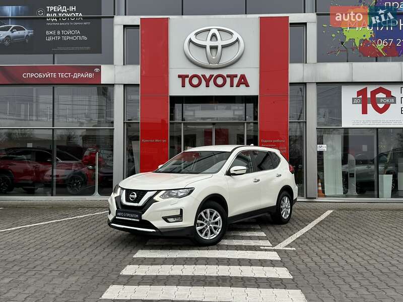 Nissan X-trail (2021)