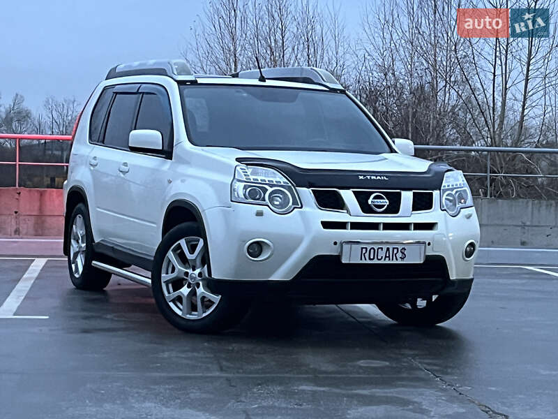 Nissan X-trail (2013)