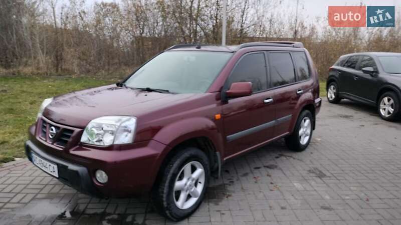 Nissan X-trail (2003)