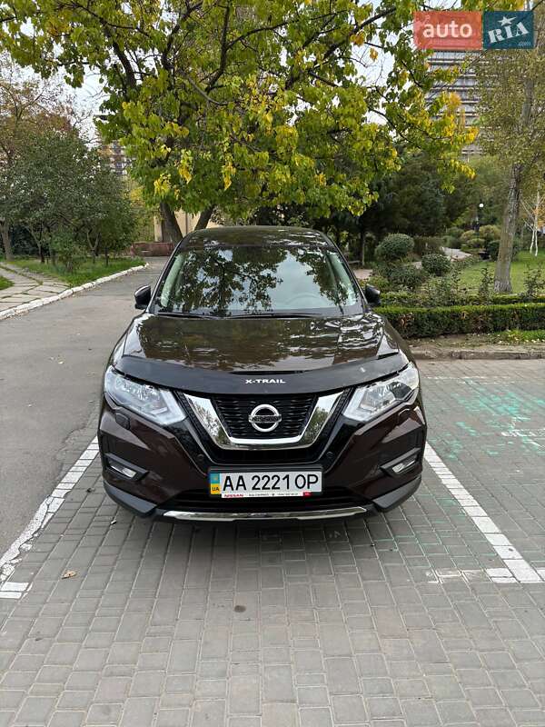 Nissan X-trail (2021)