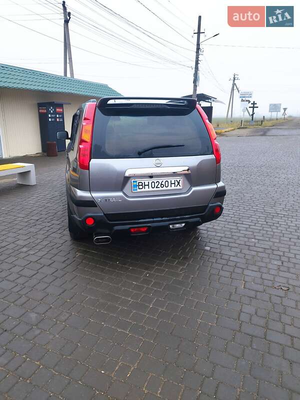Nissan X-trail (2008)