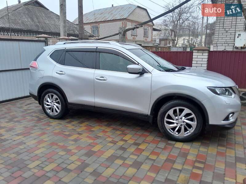 Nissan X-trail (2014)