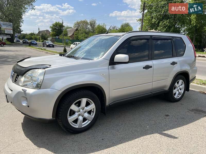 Nissan X-trail (2007)