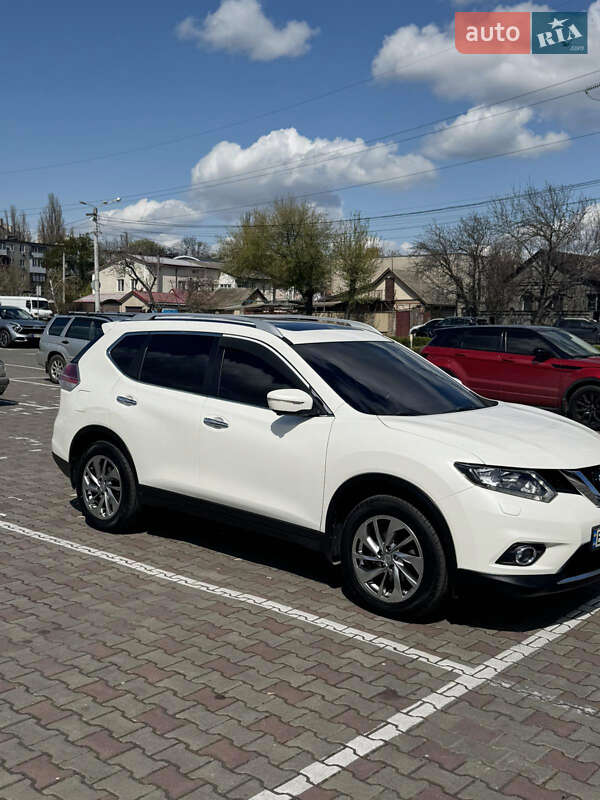 Nissan X-trail (2014)