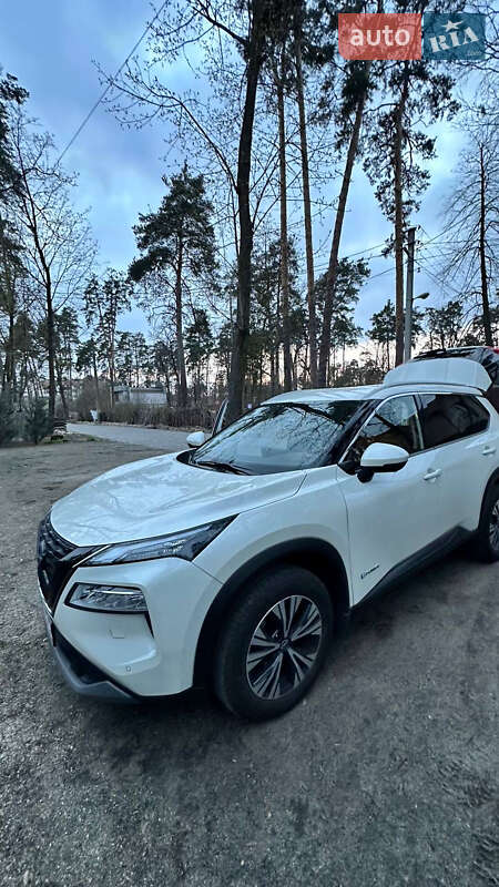 Nissan X-trail (2023)