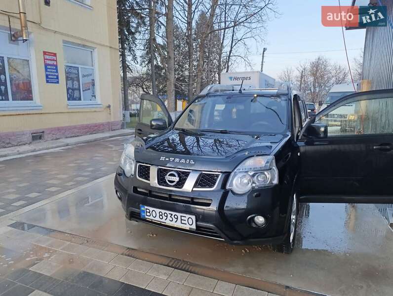 Nissan X-trail (2014)