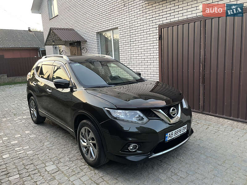 Nissan X-trail (2017)