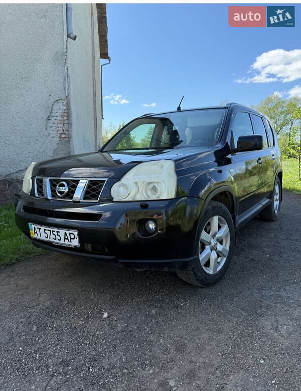 Nissan X-trail (2008)