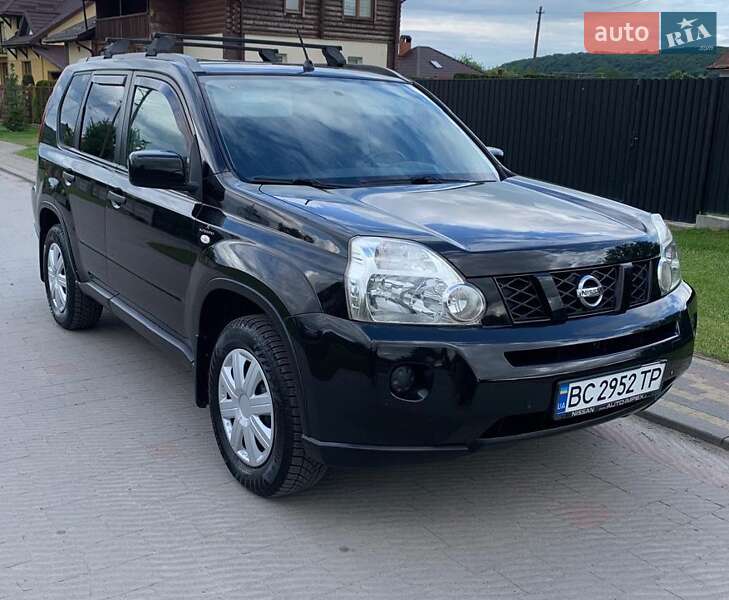 Nissan X-trail (2008)