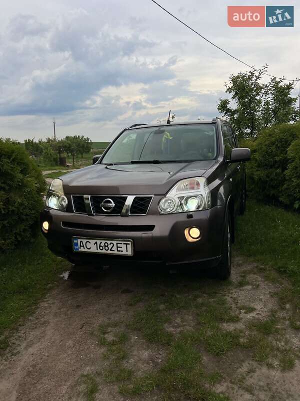 Nissan X-trail (2008)