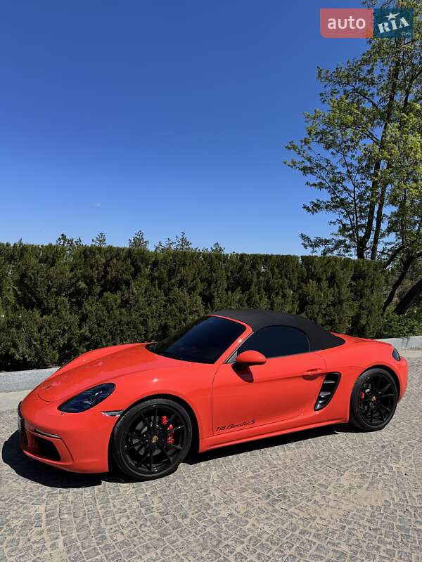 Porsche Boxster (2018)