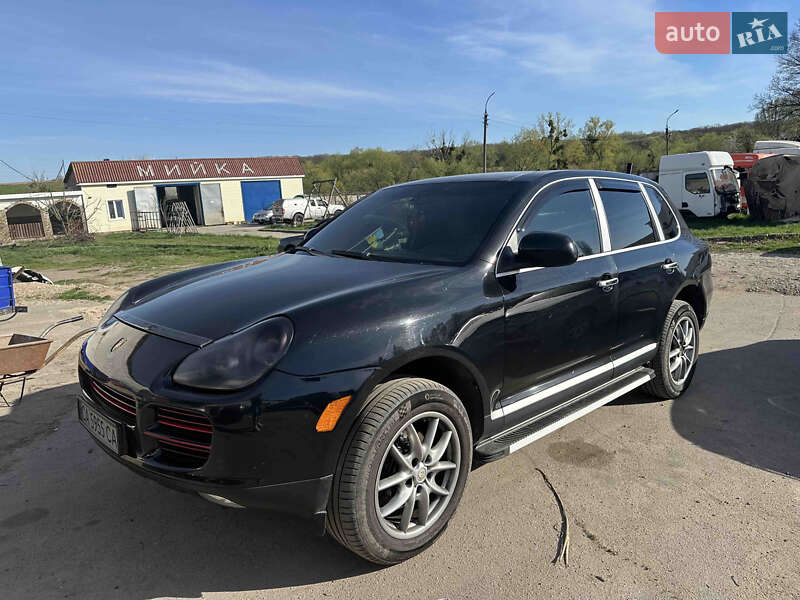 Porsche Cayenne (2003)