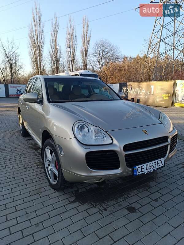 Porsche Cayenne (2006)