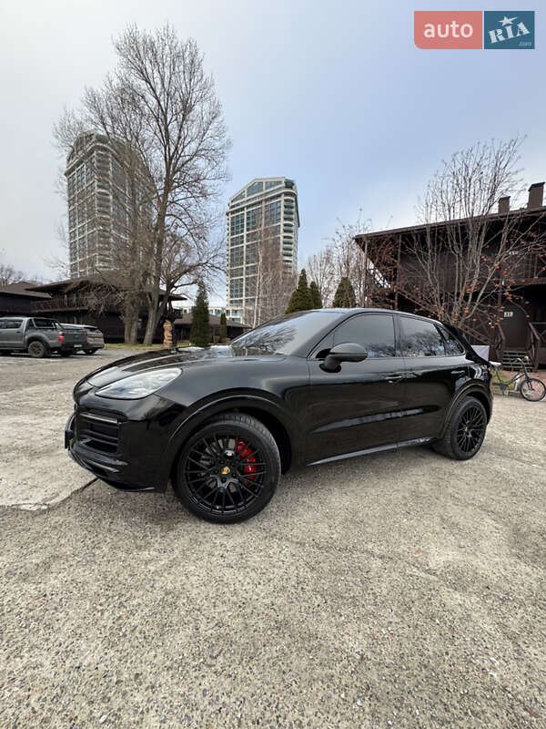 Porsche Cayenne (2018)