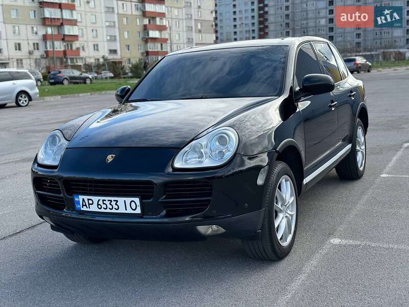 Porsche Cayenne (2004)