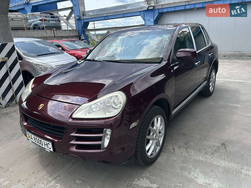 Porsche Cayenne (2008)